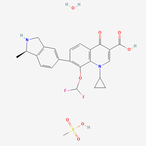 1-cyclopropyl-8-(difluoromethoxy)-7-[(1R)-1-methyl-2,3-dihydro-1H-isoindol-5-yl]-4-oxoquinoline-3-carboxylic acid;methanesulfonic acid;hydrate (CAS: 223652-90-2) - Chemical Structure and Molecular Formula 